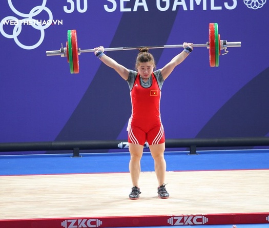 Đô cử Hoàng Thị Duyên không có thời gian ăn mừng HCV SEA Games 30