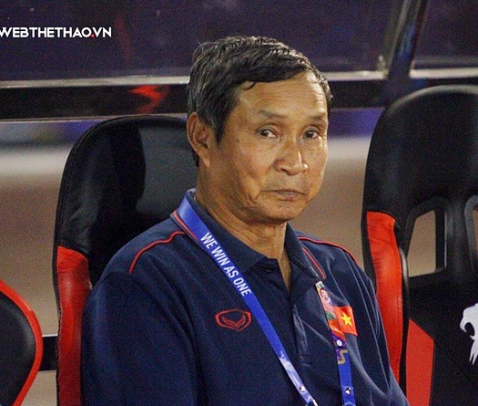 HLV Mai Đức Chung nể phục học trò và khẳng định vẫn còn nhiều việc phải làm cùng ĐT nữ Việt Nam 