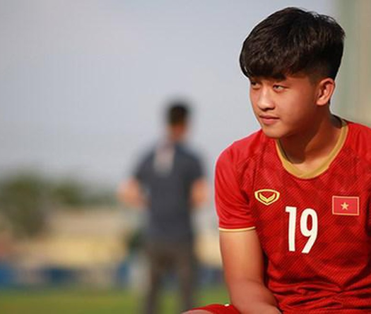 Trần Danh Trung: Cầu thủ được Viettel đào tạo quê ở đâu, cao bao nhiêu?