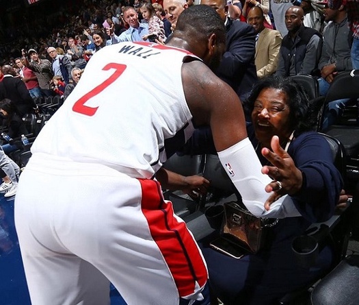 Tin buồn: Mẹ của hậu vệ siêu sao John Wall vừa qua đời vì ung thư