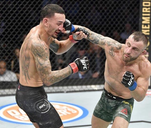 Alexander Volkanovski chiến thắng bất ngờ tại UFC 245, trở thành nhà vô địch Featherweight