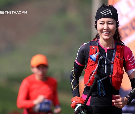 Hoa hậu Thu Thủy thử sức cự ly "khủng" tại Vietnam Trail Marathon 2020