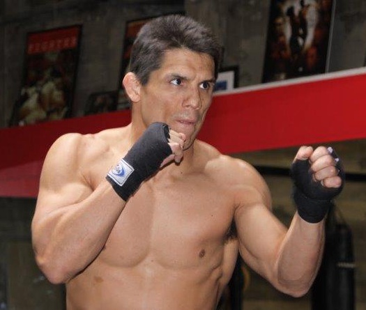 Frank Shamrock tin Lý Tiểu Long sẽ là một võ sĩ đáng gờm nếu đấu UFC