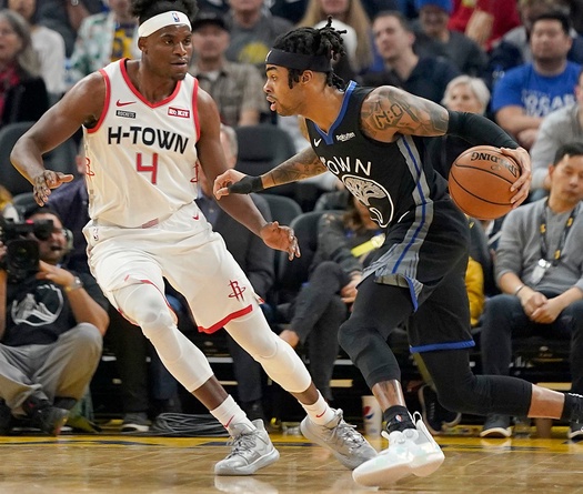 Bất ngờ Christmas Day, Golden State Warriors hạ gục Houston Rockets với trận thắng thứ 3 liên tiếp