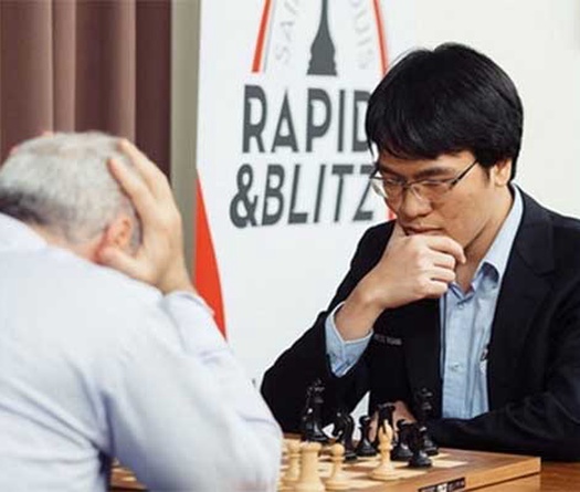 Lê Quang Liêm cùng Magnus Carlsen tiếp tục dự giải cờ chớp thế giới 2019