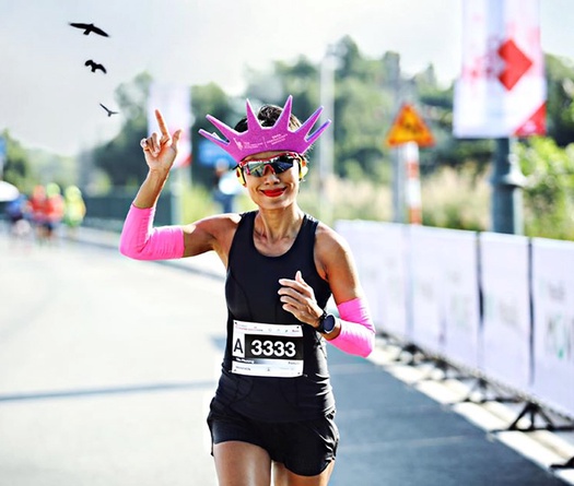 Nữ marathoner U50 Sài thành chi nửa tỷ đồng đi chạy, ước mơ chạm tay vào World Marathon Majors