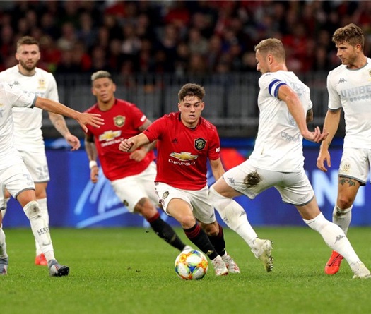 Ngôi sao MU rê bóng tệ nhất Ngoại hạng Anh mùa này