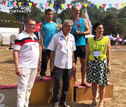 “Nhà vô địch giày thủng tí hon” đăng quang giải chạy địa hình Di sản thế giới Angkor