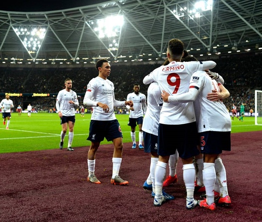 Liverpool có nhiều chiến thắng hơn MU đoạt cú ăn ba mùa 1998/99