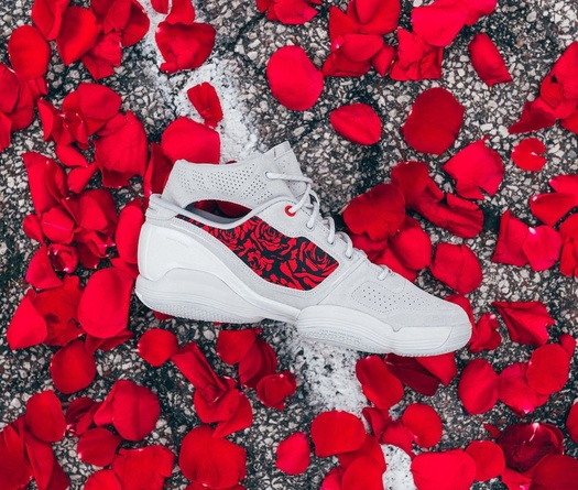 Adidas hồi sinh phiên bản giày đầu tiên của Derrick Rose với phối màu All-Star