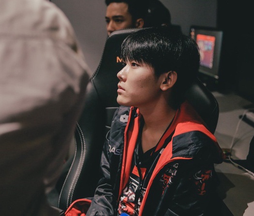 Pun: Em nghĩ team em có thể win được FL