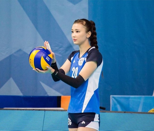 Hoa khôi bóng chuyền VTV Cup năm xưa, ngày một lộng lẫy như hoa hậu