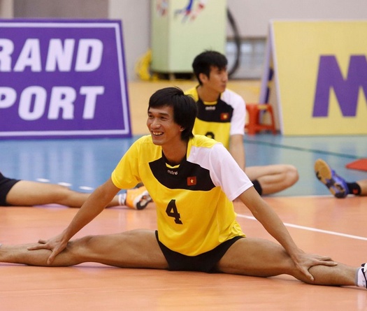 HLV phó đội tuyển bóng chuyền quốc gia nắm đội Tràng An Ninh Bình