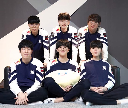 Sử dụng đội hình dị, Hanwha Life vẫn không thể vượt qua DragonX