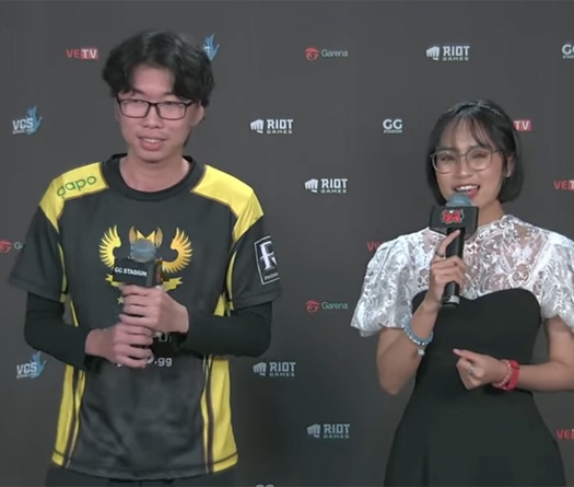 Hieu3: Dù thắng hay thua thi bầu không khí GAM vẫn rất là vui vẻ.