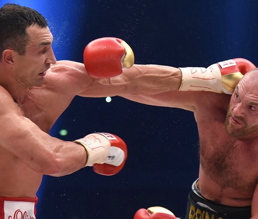 Tyson Fury: "Deontay Wilder cũng không đánh nặng hơn Klitschko"