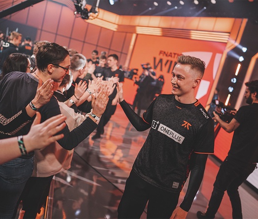 Kết quả LEC Mùa Xuân 20200 hôm nay 23/2: Fnatic vươn lên ngôi đầu