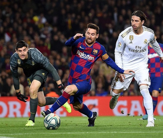Messi có thành tích trái ngược khi gặp thủ môn Real Madrid ở Siêu kinh điển
