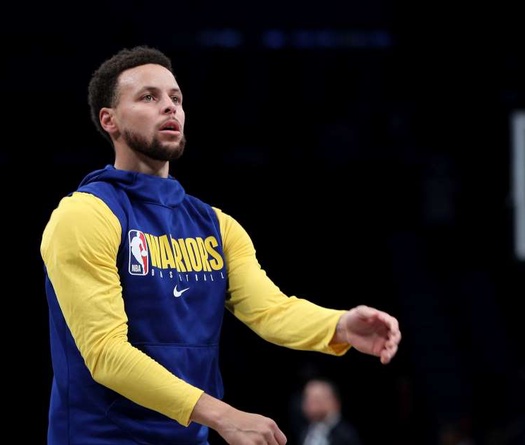 Steph Curry không được chơi quá 30 phút trước Toronto Raptors