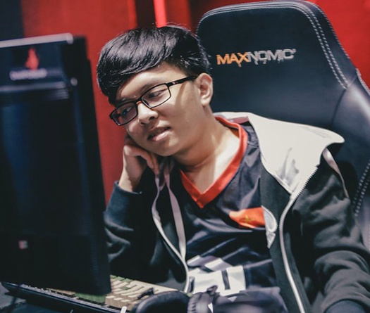 Điểm nhấn VCS tuần 6: Ông lớn ngã ngựa, top dưới lên tiếng