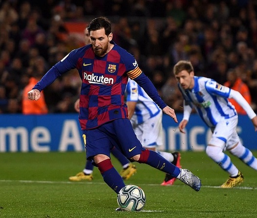 Messi áp sát kỷ lục đá phạt đền của Ronaldo với bí quyết độc đáo