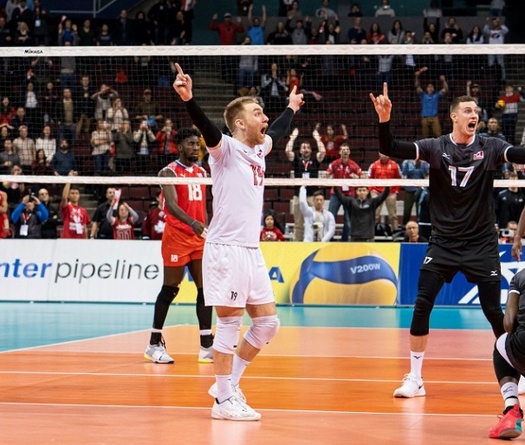Bóng chuyền Canada là đội đầu tiên vắng mặt tại Olympic Tokyo 2020