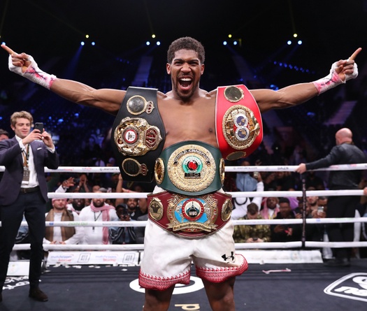 Đương kim vô địch Anthony Joshua là ai?