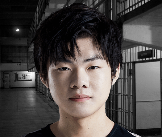 Tuyển thủ LPL bị cắt hợp đồng vì bán độ