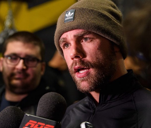 Billy Joe Saunders bị tước giấy phép đấu boxing vì video dạy đánh vợ