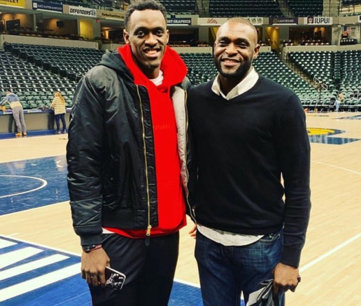 Pascal Siakam phát điên khi chỉ nhìn thấy anh trai qua điện thoại