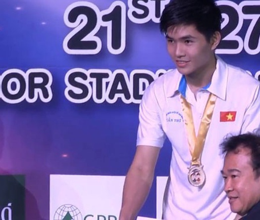 Lật lại hồ sơ: Boxing Cần Thơ và những lùm xùm xung quanh võ sĩ nữ mang thể chất nam giới Đổ Hồng Ngọc