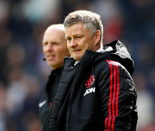 Lương của HLV Solskjaer là bao nhiêu sau khi tính ra tiền Việt?