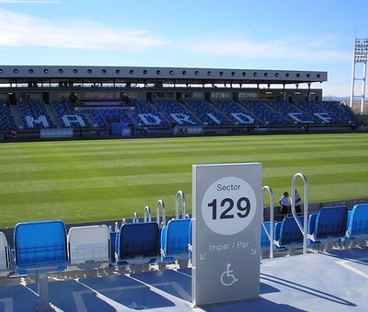 Real Madrid chọn sân 6.500 chỗ thay thánh địa Bernabeu