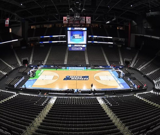 UFC 249 nhận đề nghị tổ chức từ bang Florida ngay khi tái xuất