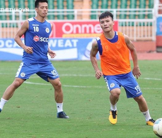 Quang Hải lọt Top 5 kèo trái hay nhất AFC Cup