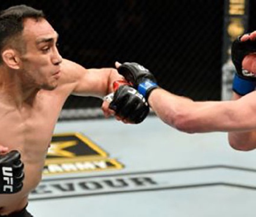 Kết quả UFC 249: Justin Gaethje vượt qua Tony Ferguson đầy thuyết phục