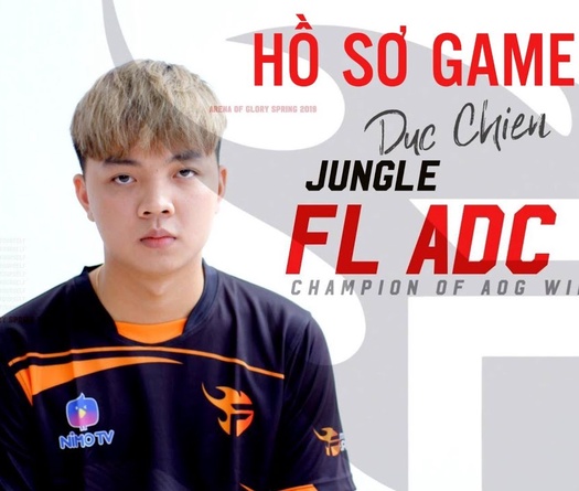 ADC Team Flash là ai, sinh năm bao nhiêu?
