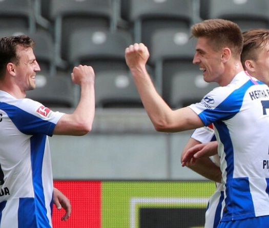 Kỷ lục chạy nhiều nhất của hậu vệ Bayern ở Bundesliga bị bỏ xa 