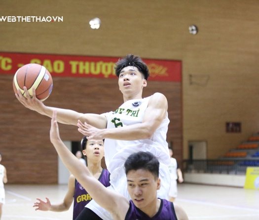 Thanh Trì khoe áo mới, Long Lu ghi 19 điểm trước Cung Thiếu Nhi