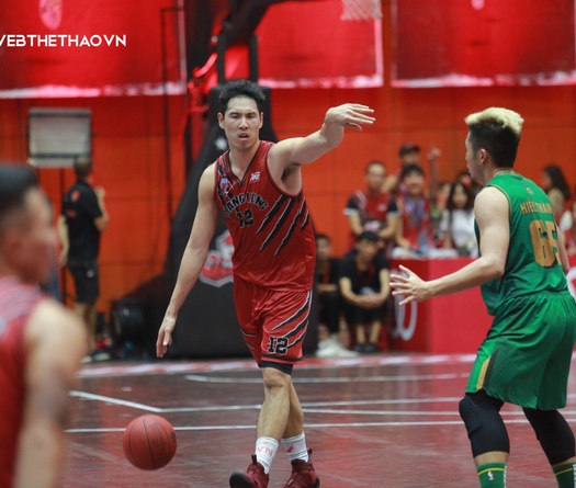 Justin Young: bỏ học Tiến sĩ và định kiến cha mẹ để tới VBA