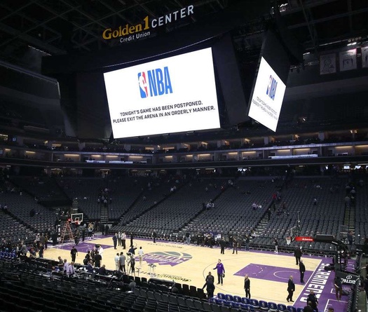 NBA có thể tạo CĐV ảo trên khán đài sau COVID-19