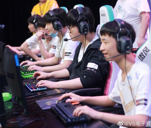 Kết quả Playoffs LPL Mùa Hè 2020 hôm nay 13/8: V5 hạ gục nhà vô địch CKTG