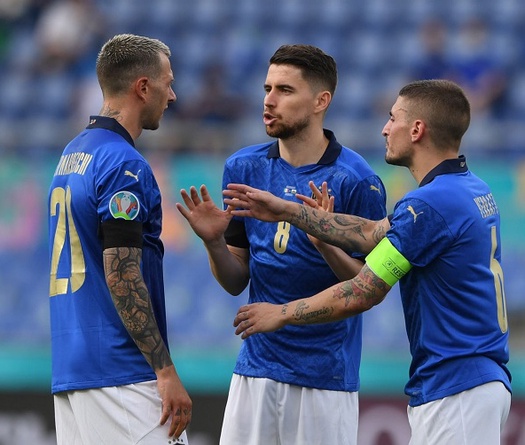 Italia chọn 5 cầu thủ sút phạt đền nếu đá luân lưu với Áo