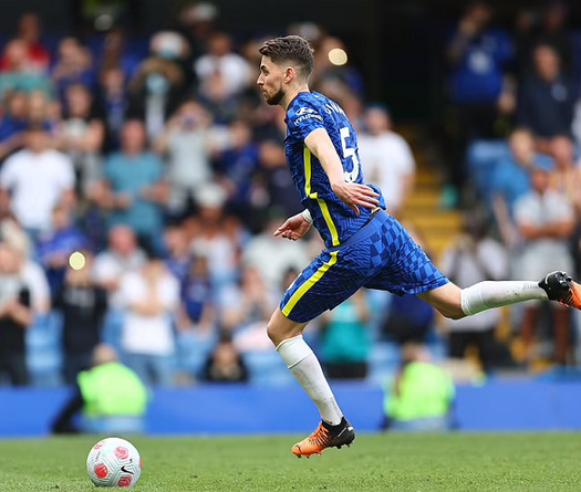 Chelsea được cứu khi Jorginho đá phạt đền tệ nhất từng thấy