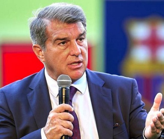 Chủ tịch Barca chính thức lên tiếng về Messi trong cuộc họp báo