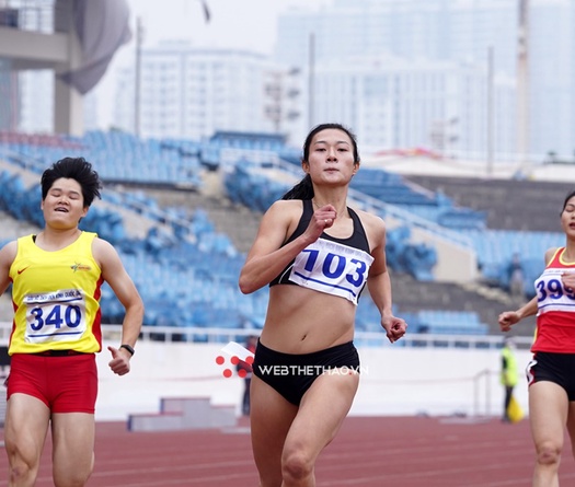 Lê Tú Chinh khởi động chiến dịch “săn vàng” SEA Games 31 với Cúp điền kinh Tốc độ 2022