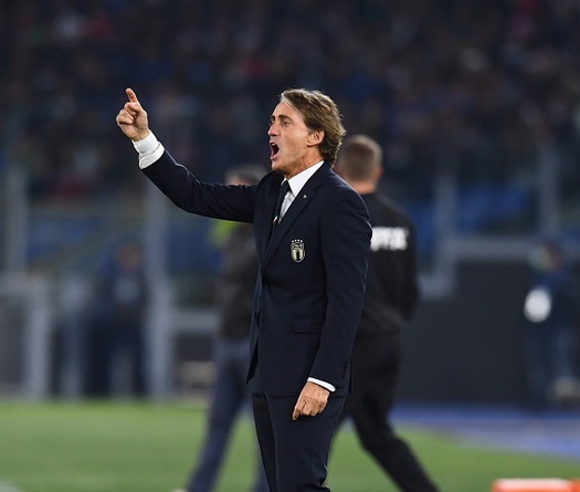 HLV nào sẽ thay thế Mancini sau khi Italia bị loại khỏi World Cup?