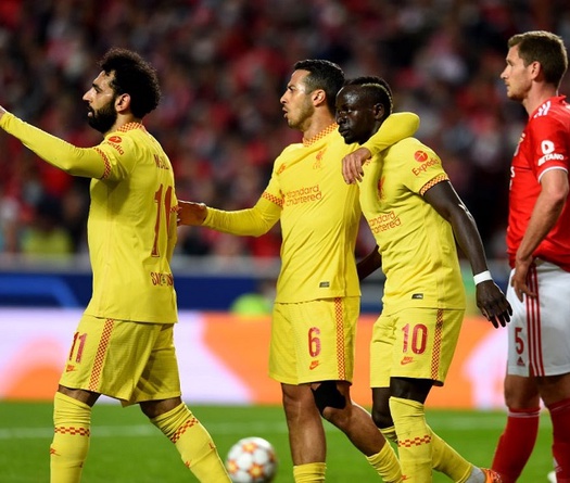 Liverpool ăn mừng ở Champions League bằng kỷ lục thắng liên tiếp