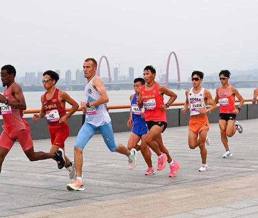 Bao nhiêu quốc gia châu Á đăng ký suất đặc cách marathon tại Olympic Paris 2024