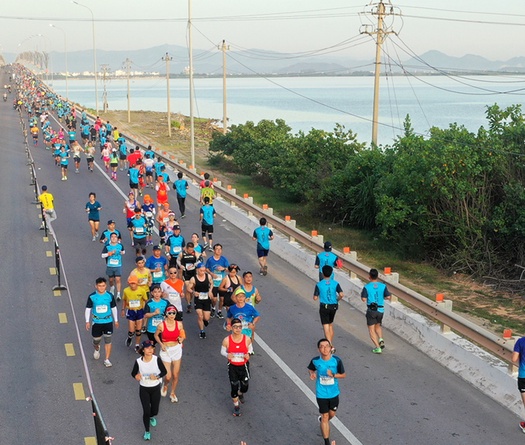 Một người chạy 21km tử vong tại giải marathon Quy Nhơn 2022